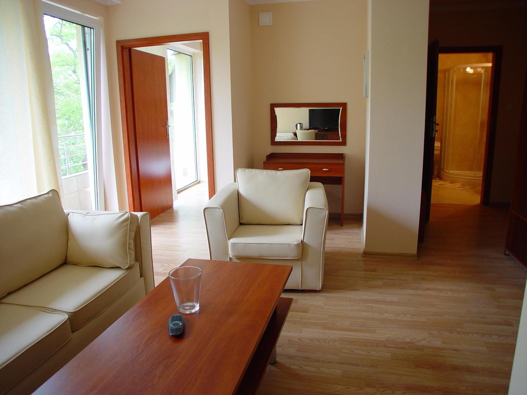 Floryda Jurata Bed and Breakfast Buitenkant foto